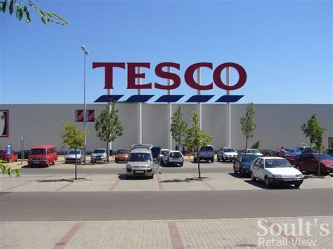 Eger Tesco hipermarketek .